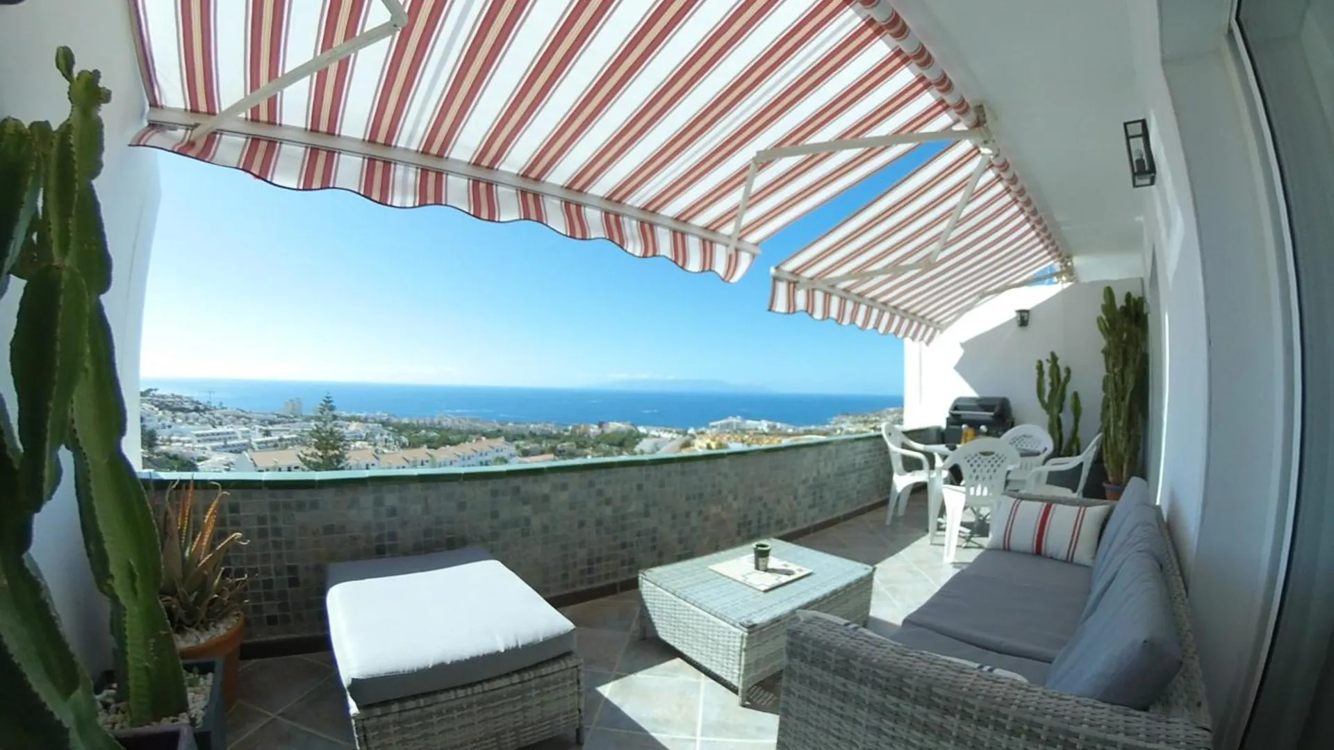 Daire 180 Seaview 1 Bedroom Flat With Swimming Pool Costa Adeje İspanya