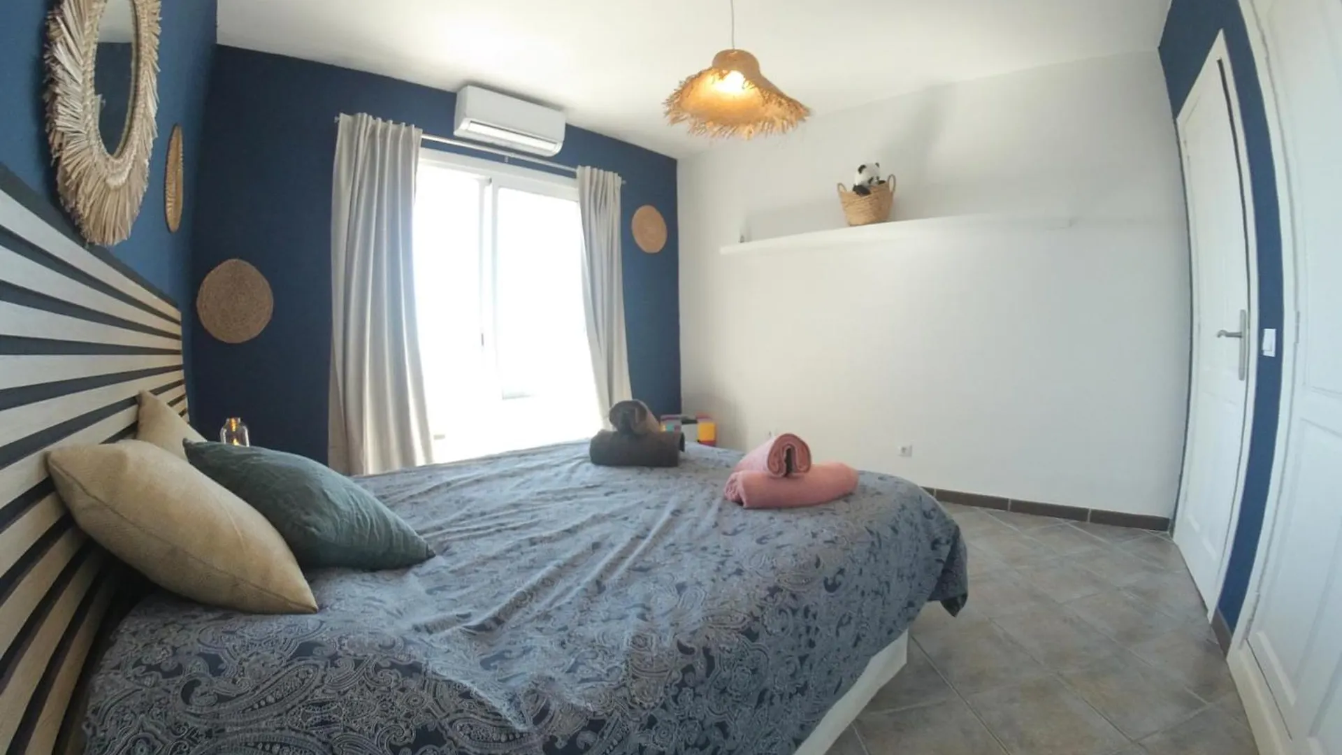 דירה אדחה 180 Seaview 1 Bedroom Flat With Swimming Pool